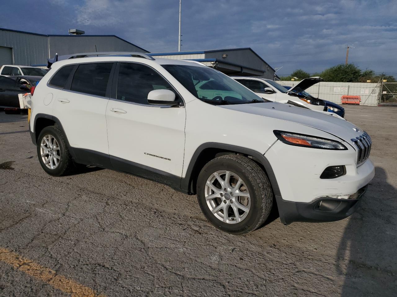 2018 JEEP CHEROKEE