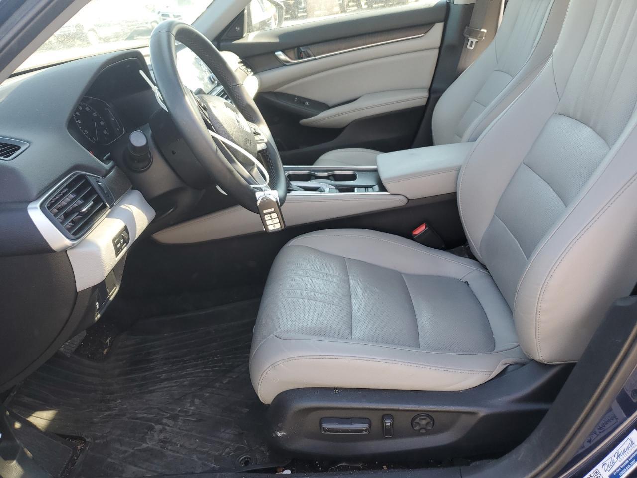 2019 HONDA ACCORD
