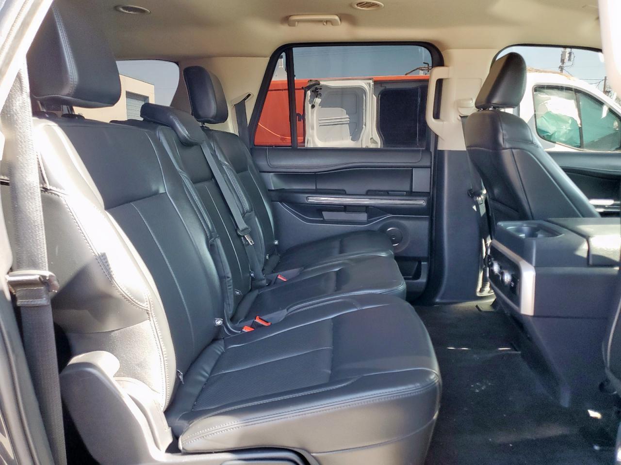 2022 FORD Expedition