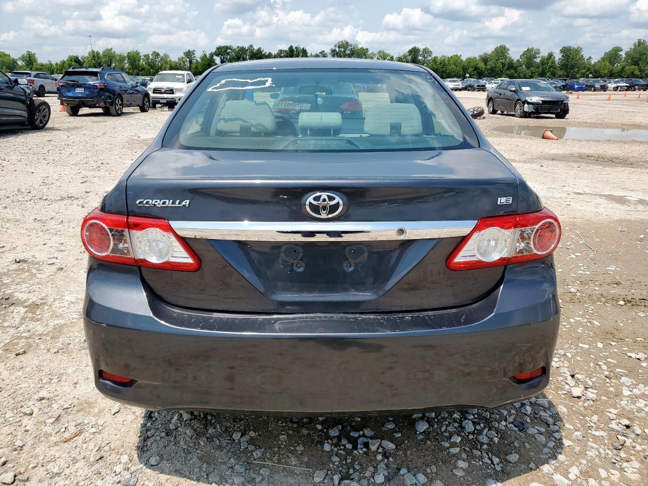2013 TOYOTA COROLLA