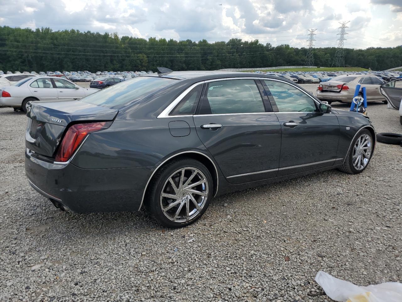 2017 CADILLAC CT6