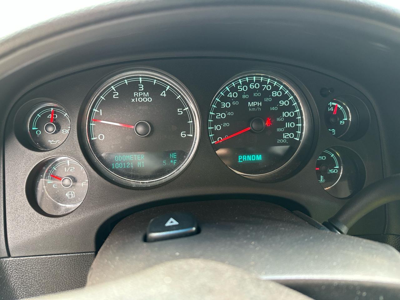 2013 CHEVROLET Suburban