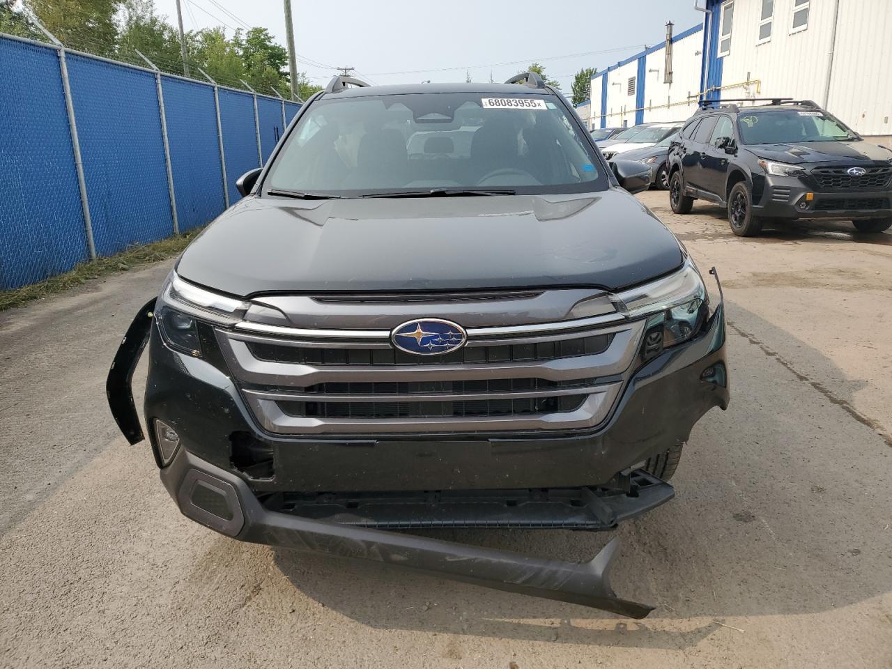 2025 SUBARU FORESTER