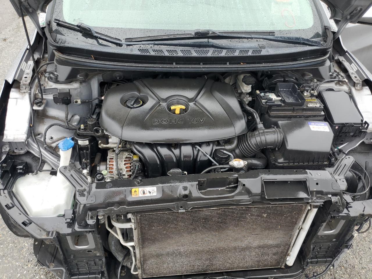 2013 HYUNDAI ELANTRA