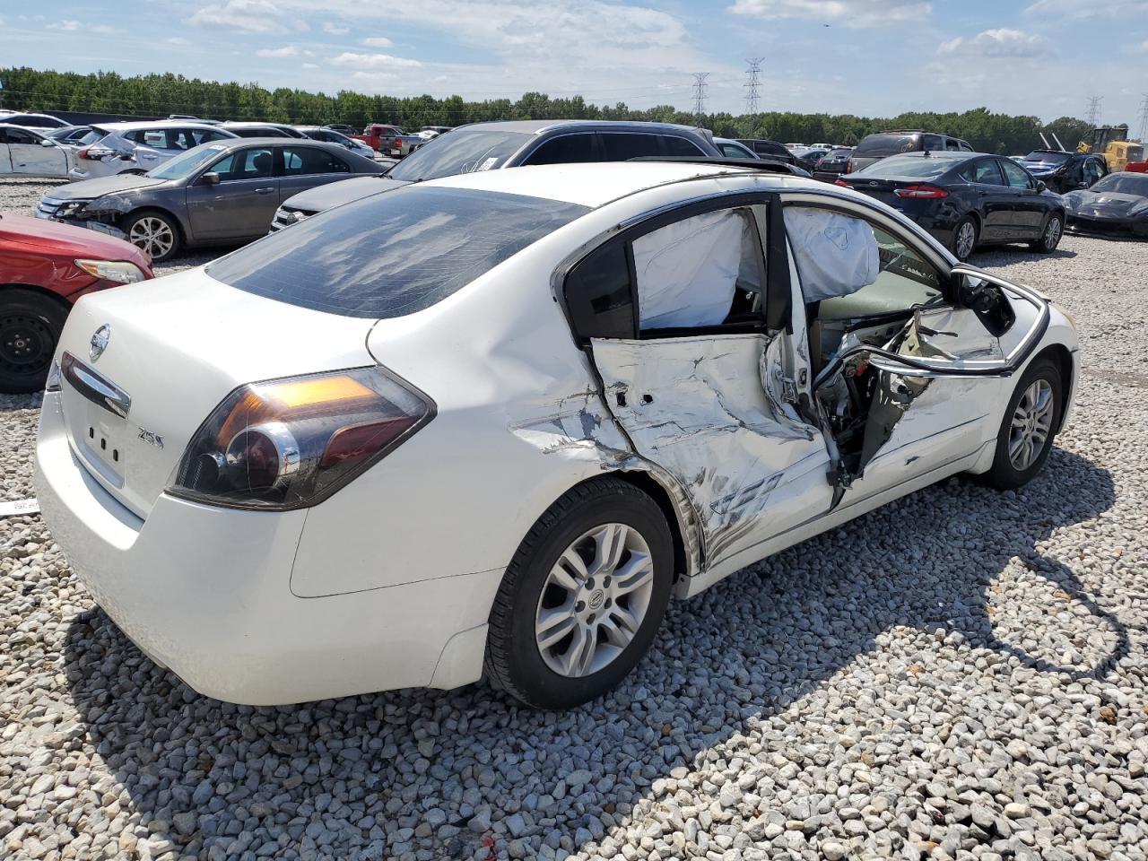 2010 NISSAN ALTIMA