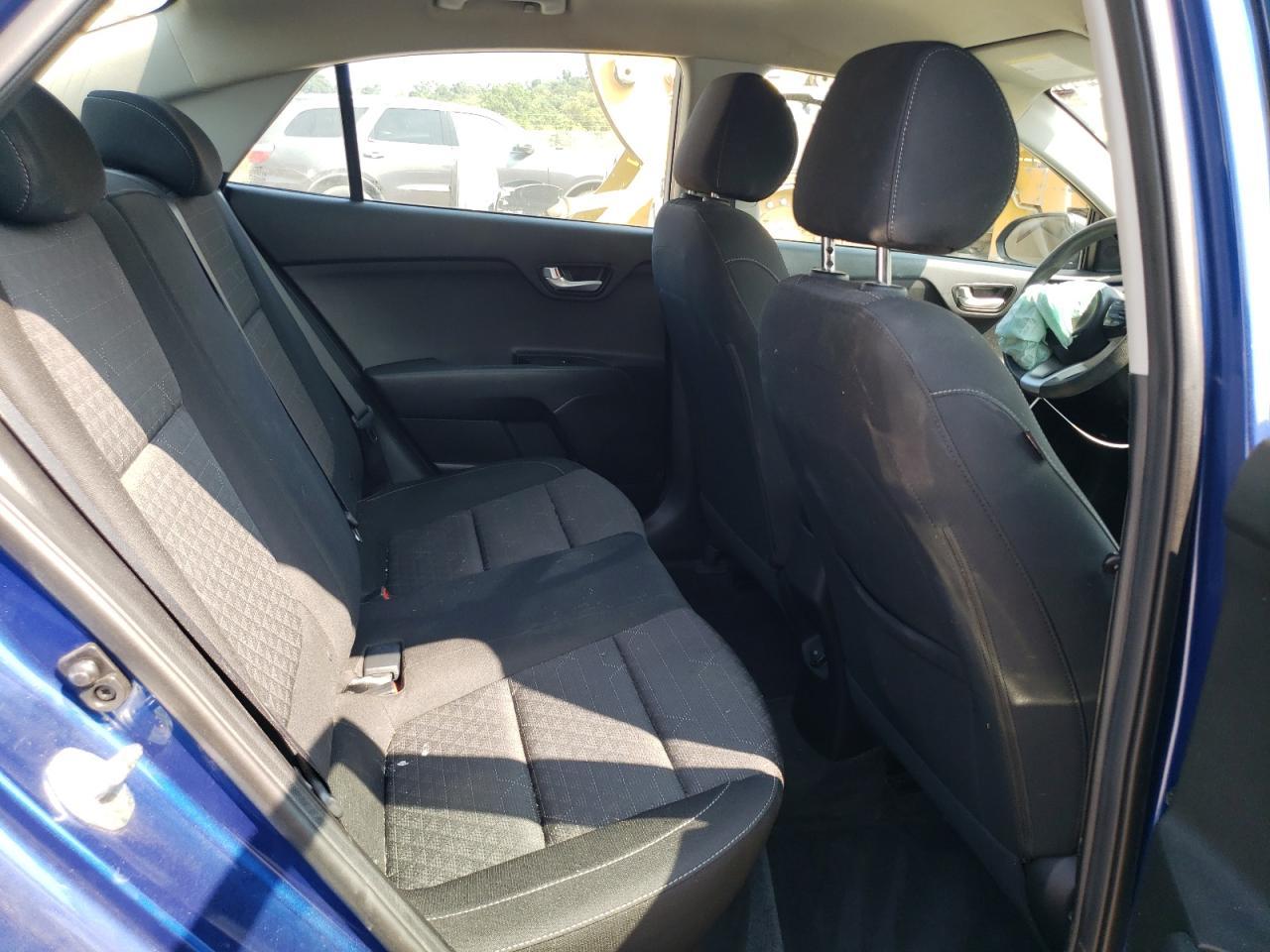 2018 KIA RIO