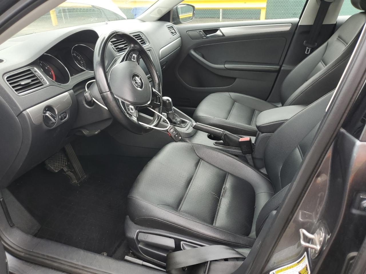 2016 VOLKSWAGEN JETTA