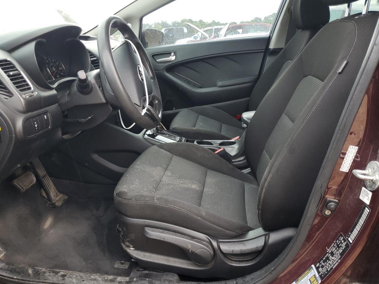 2017 KIA FORTE