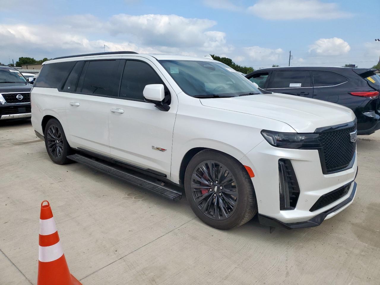 2023 CADILLAC ESCALADE