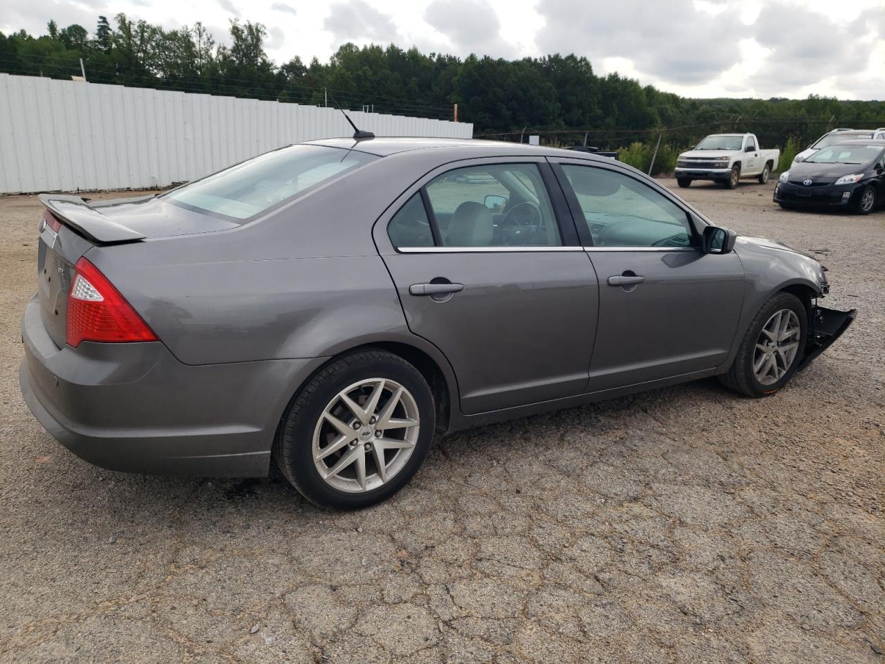 2010 FORD FUSION