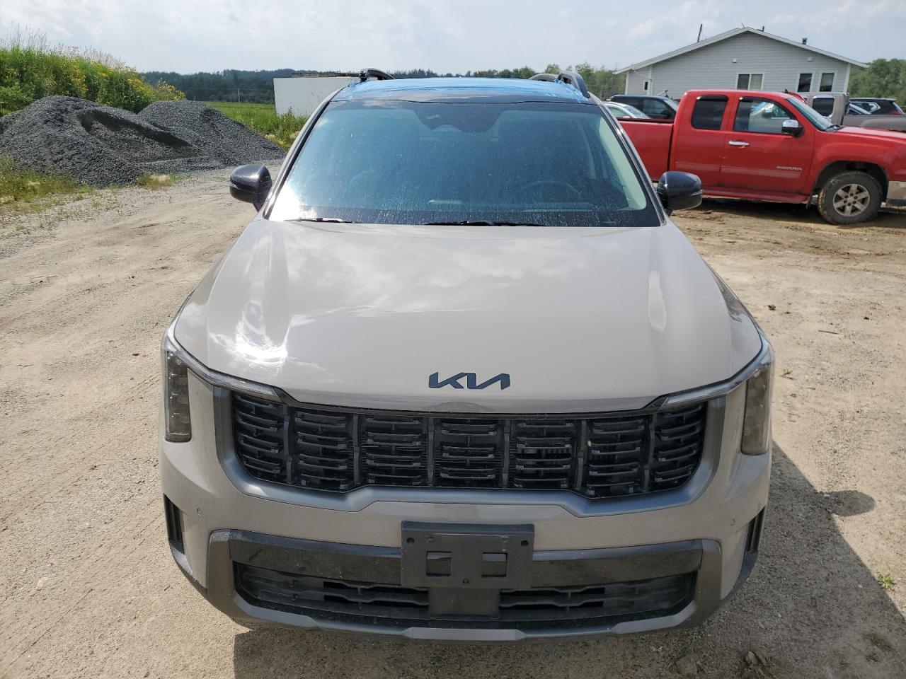 2025 KIA SORENTO