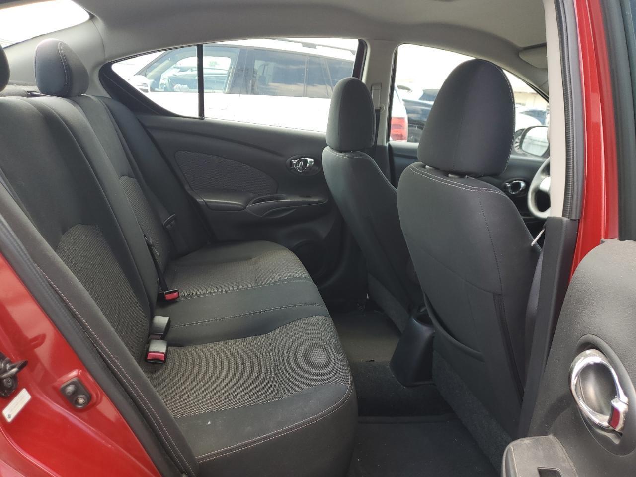 2014 NISSAN VERSA