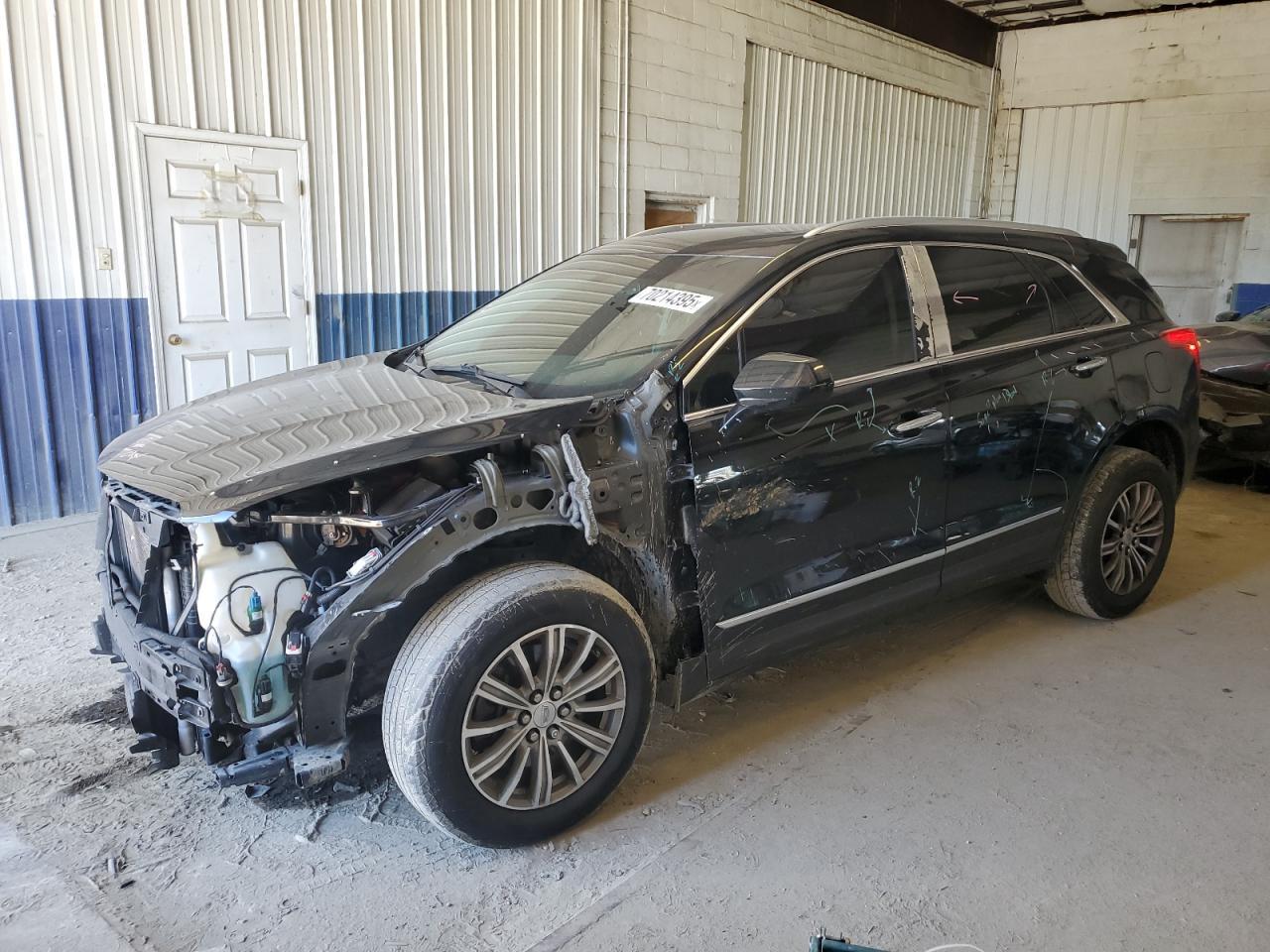 2017 CADILLAC XT5