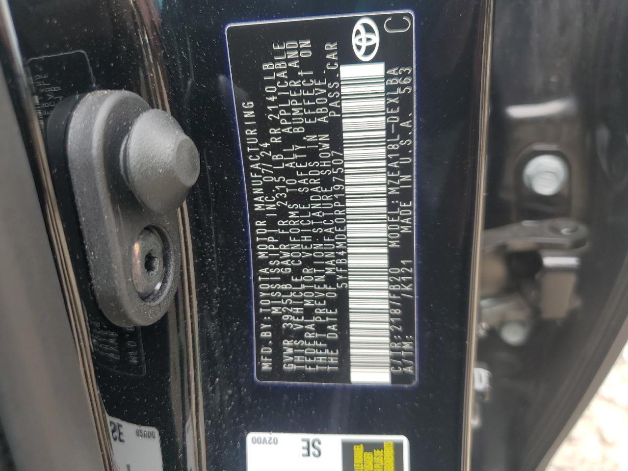 2024 TOYOTA COROLLA