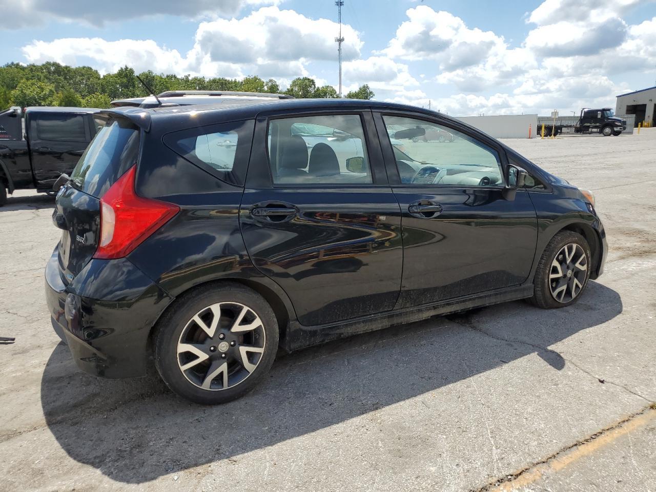 2015 NISSAN Versa Note