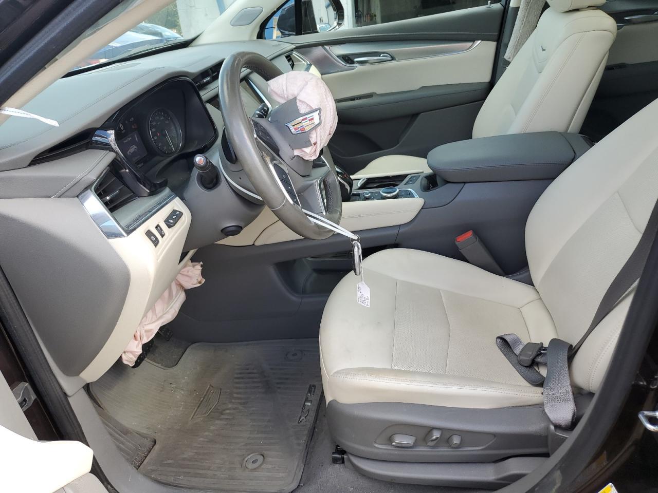 2020 CADILLAC XT5