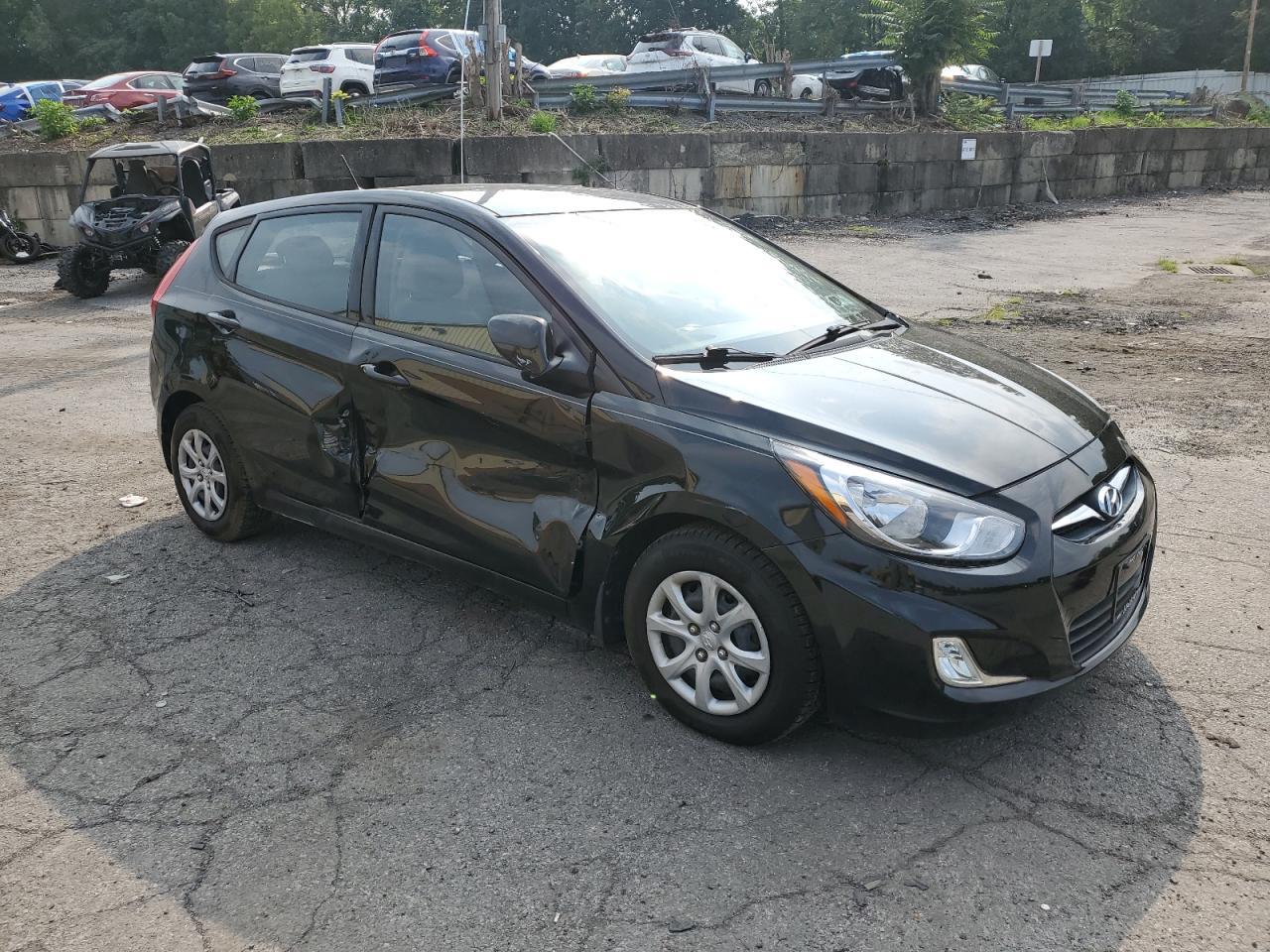 2012 HYUNDAI ACCENT