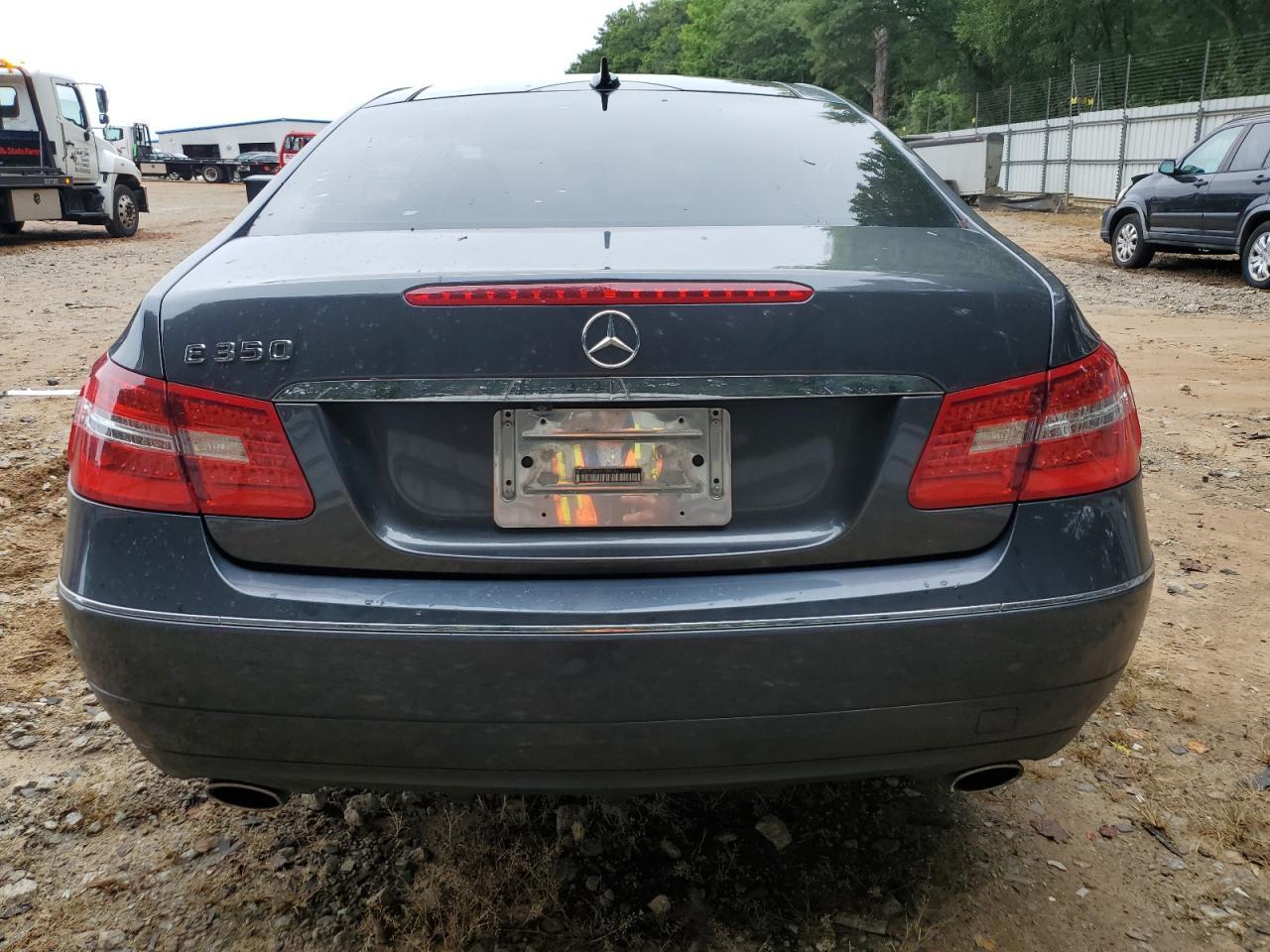 2010 MERCEDES-BENZ E-Class