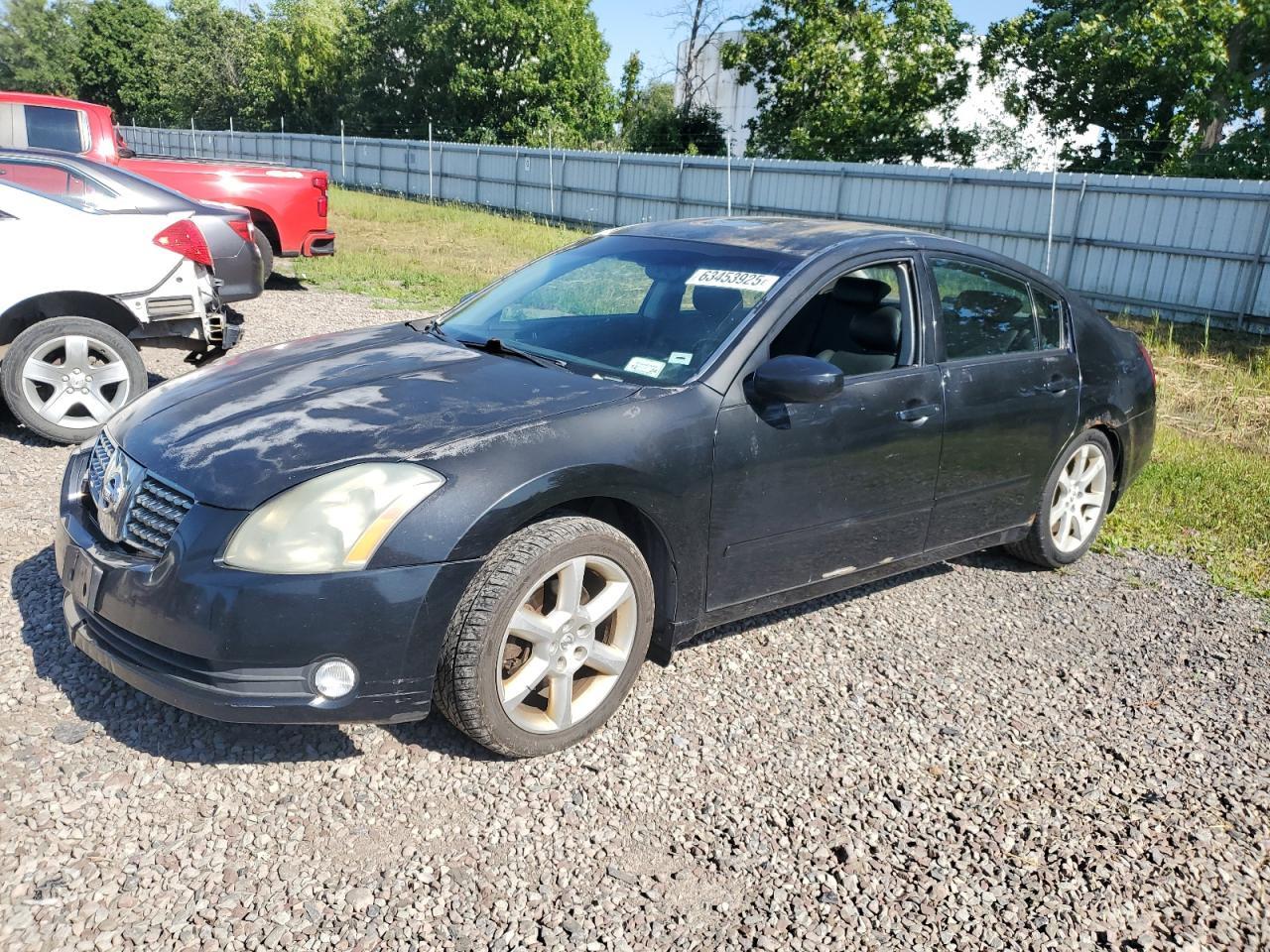 2004 NISSAN Maxima