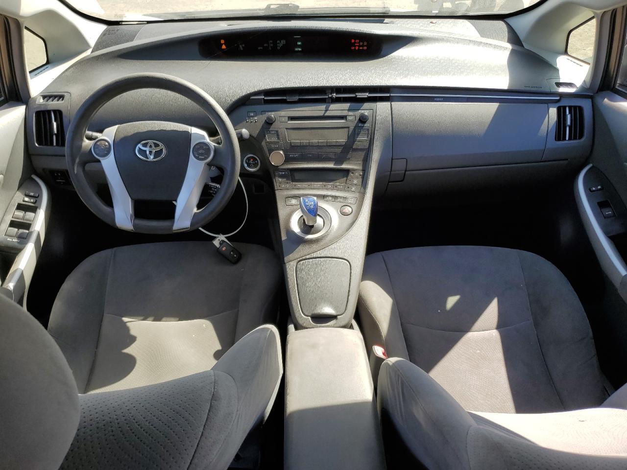 2010 TOYOTA PRIUS