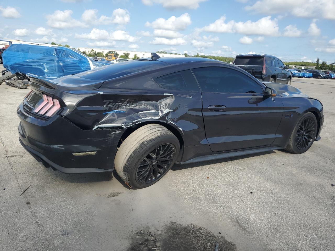 2022 FORD MUSTANG