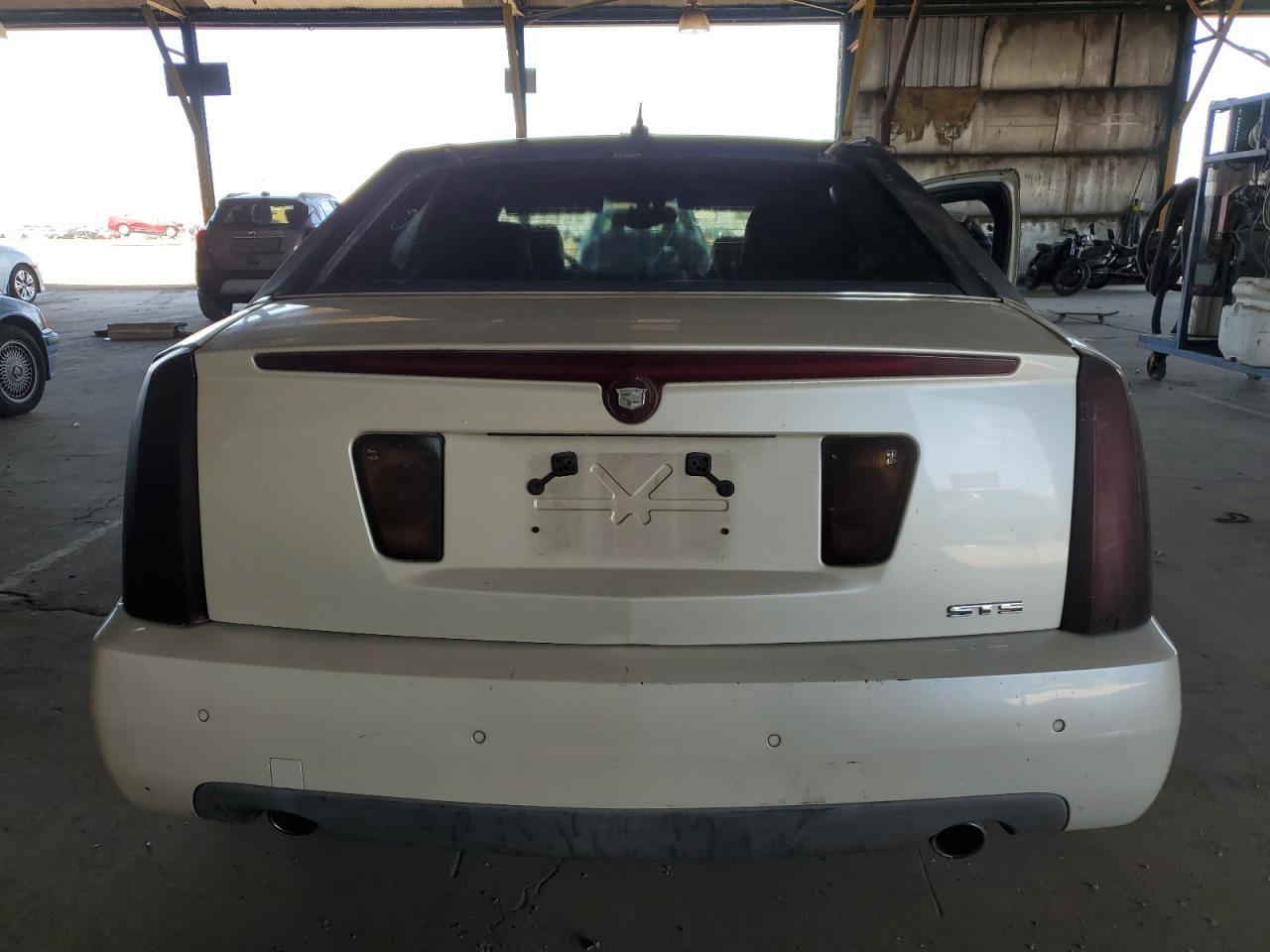 2005 CADILLAC STS