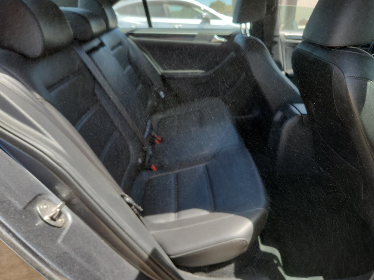 2018 VOLKSWAGEN JETTA