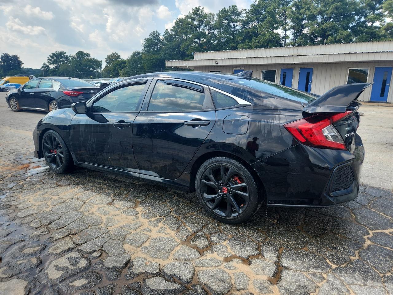 2017 HONDA CIVIC