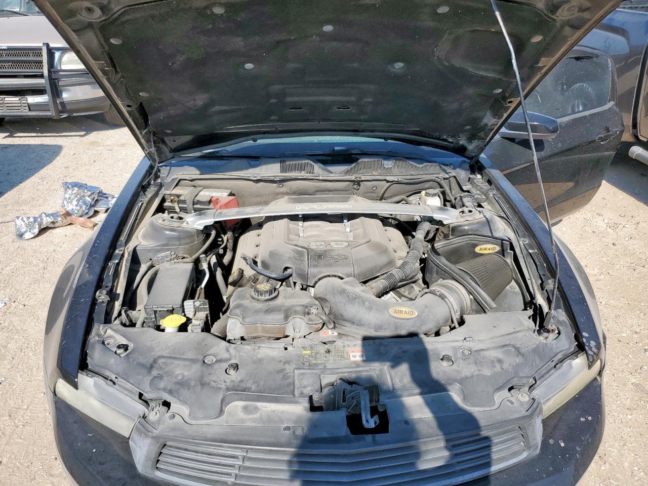 2011 FORD MUSTANG