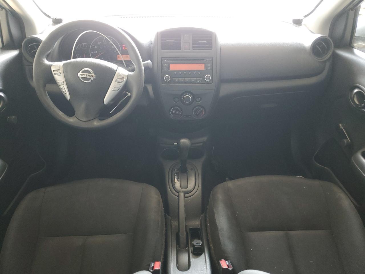 2016 NISSAN VERSA