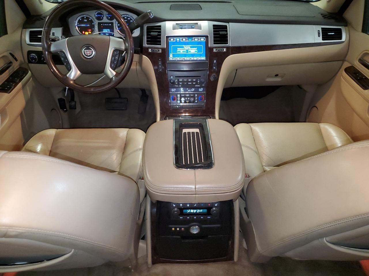 2013 CADILLAC ESCALADE