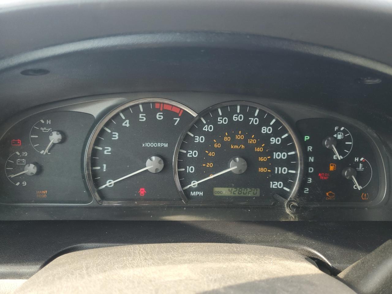 2005 TOYOTA Sequoia