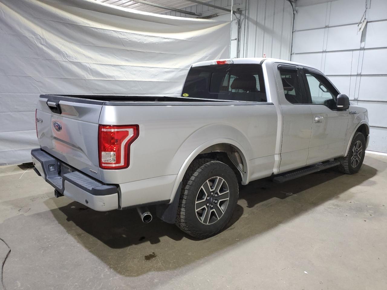 2015 FORD F-150