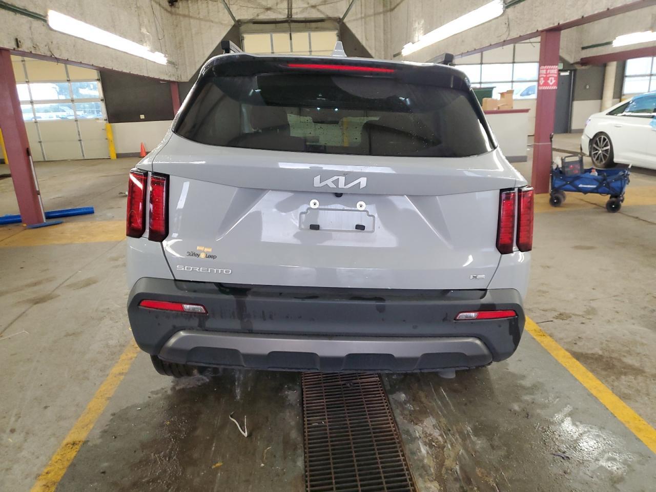 2023 KIA SORENTO
