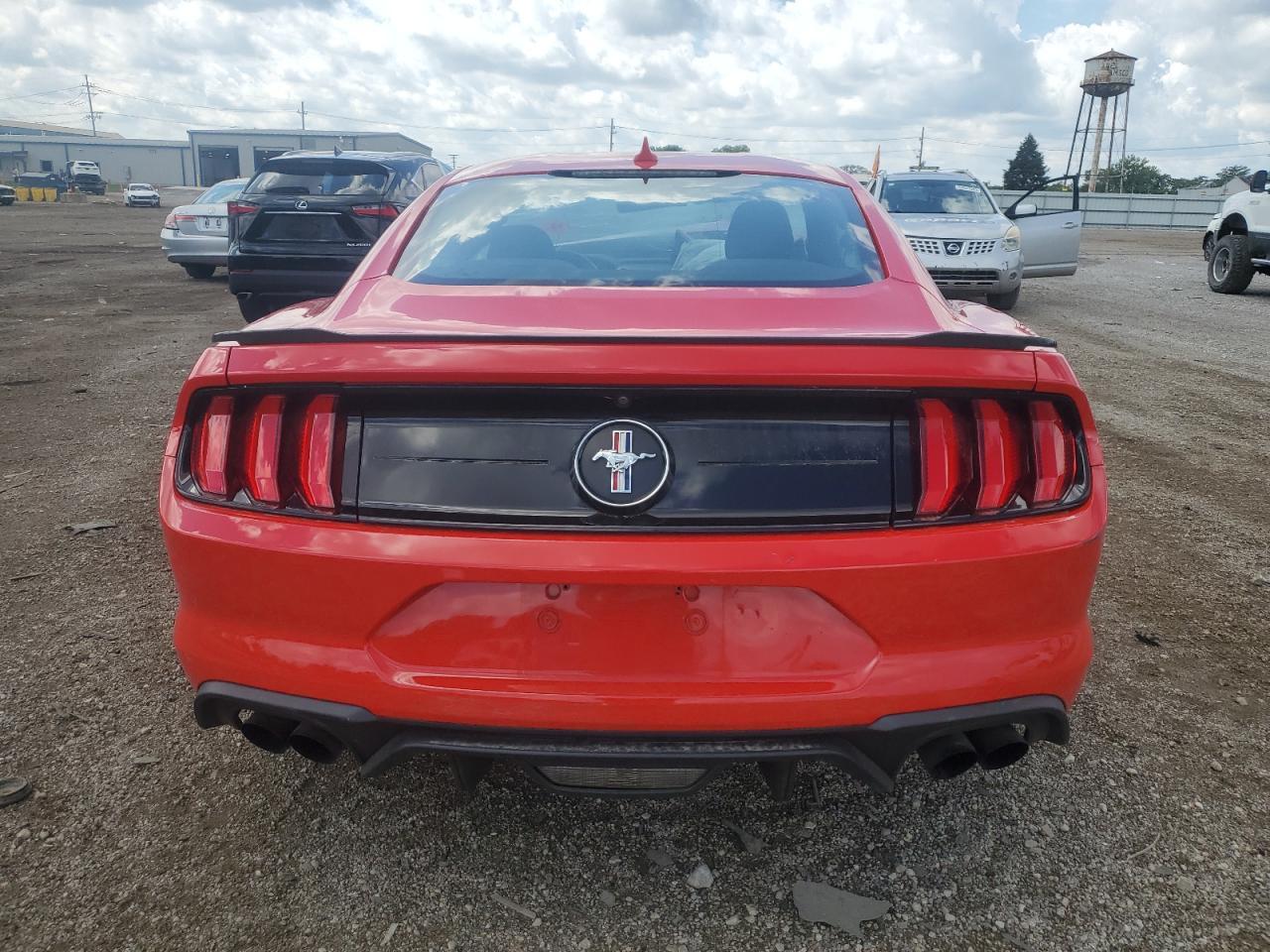 2020 FORD MUSTANG
