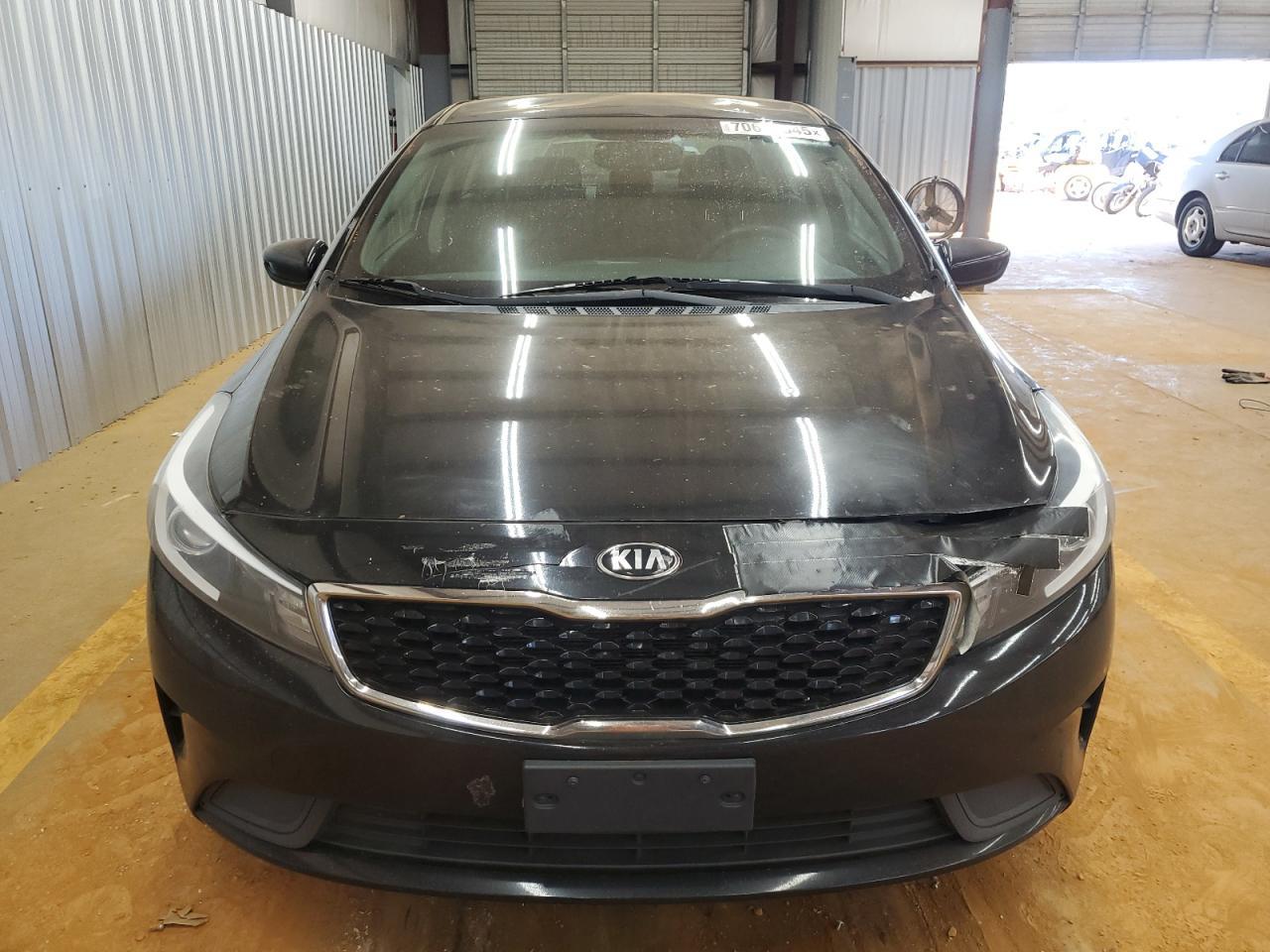 2017 KIA FORTE
