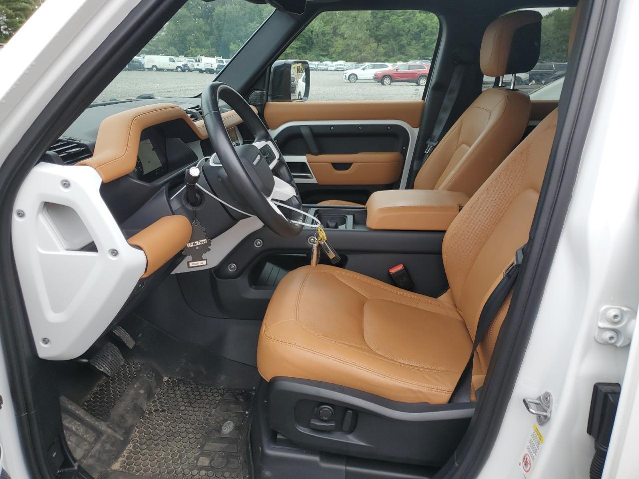 2023 LAND ROVER Defender
