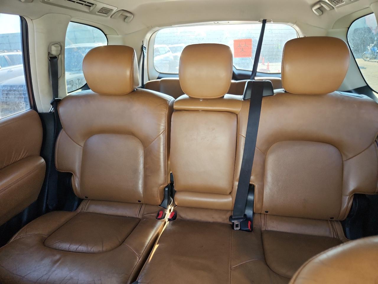 2016 INFINITI QX80