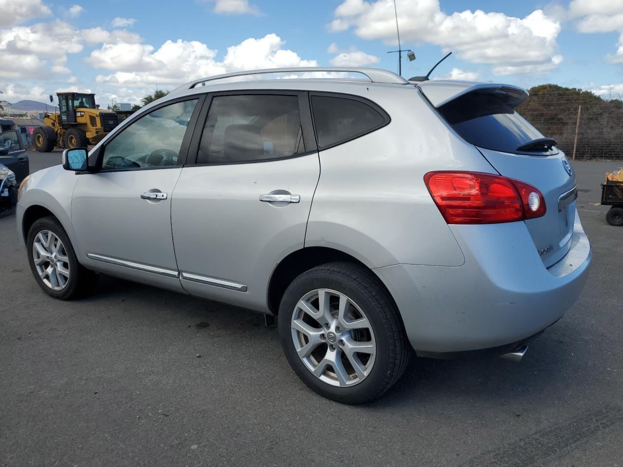 2011 NISSAN ROGUE