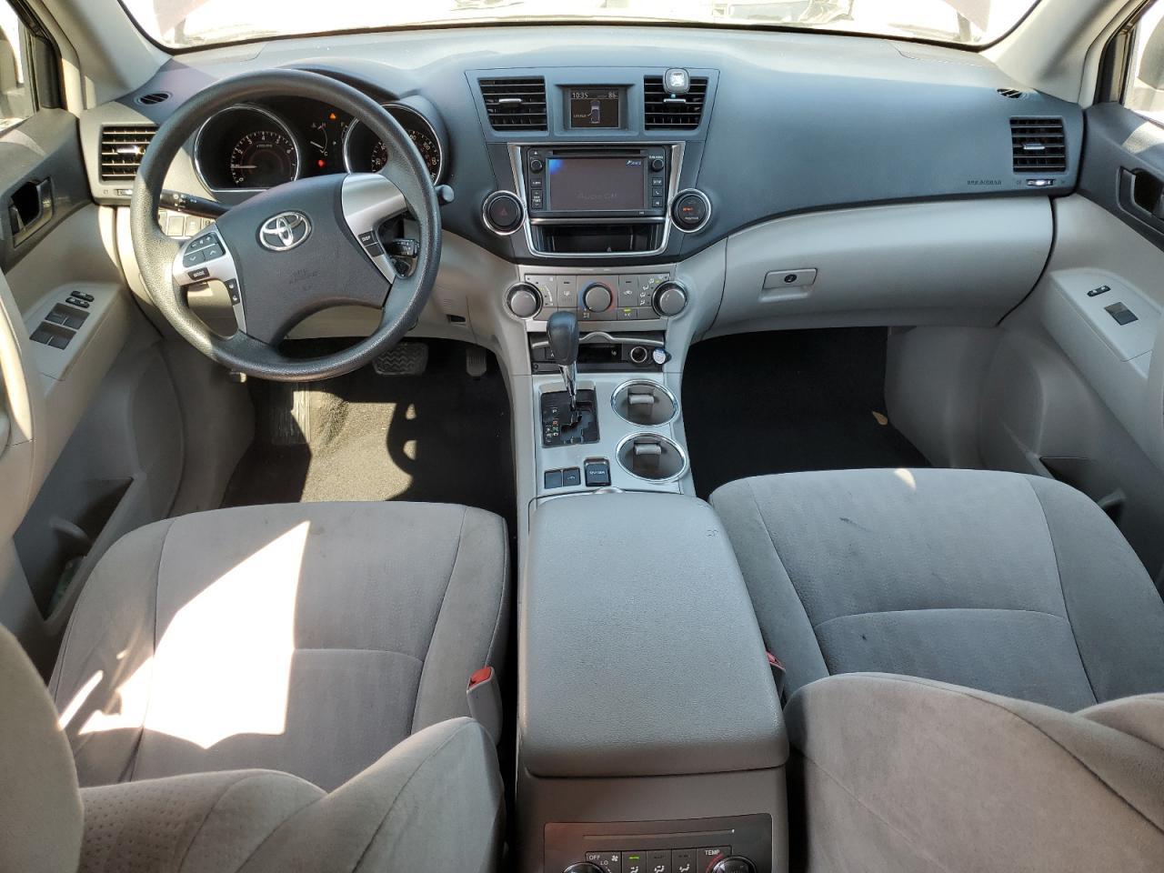 2013 TOYOTA HIGHLANDER