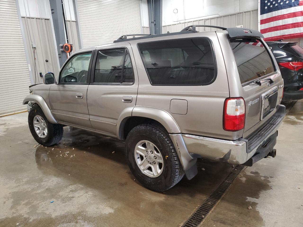 2002 TOYOTA 4Runner