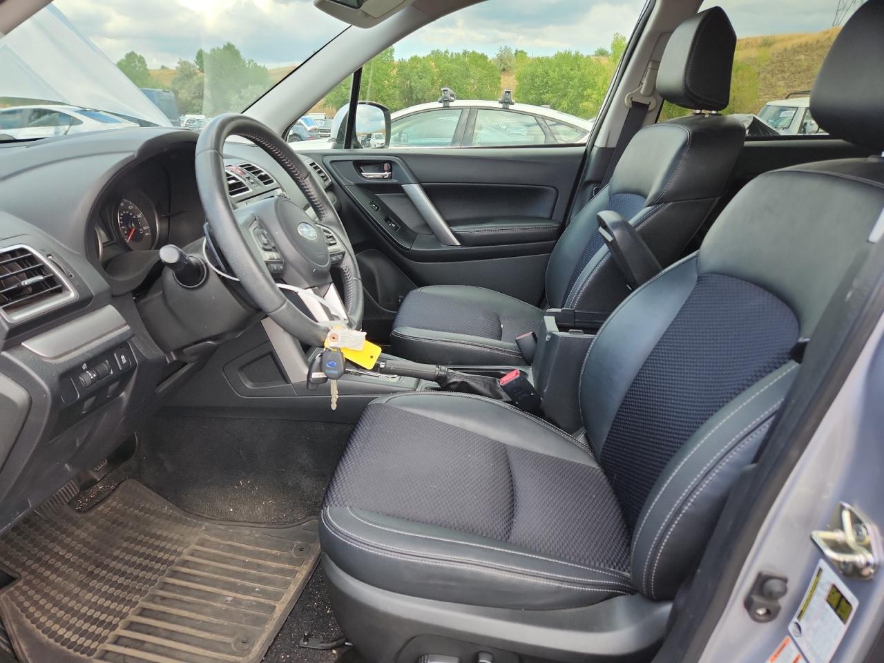 2017 SUBARU FORESTER