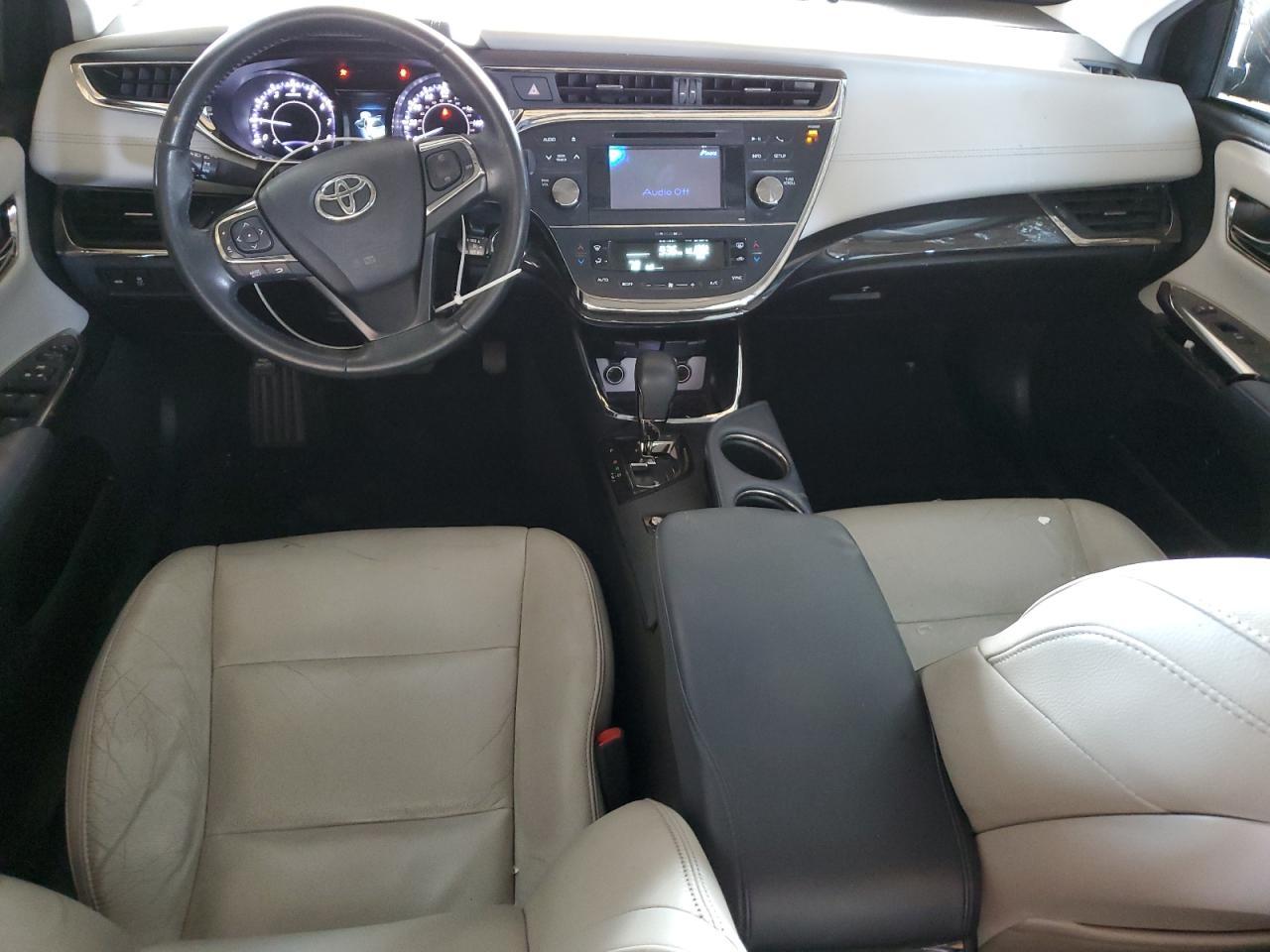 2014 TOYOTA Avalon