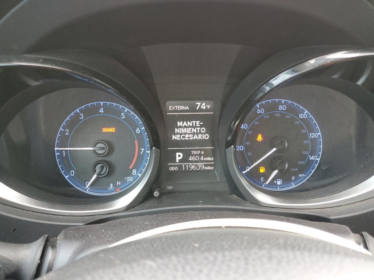 2016 TOYOTA COROLLA