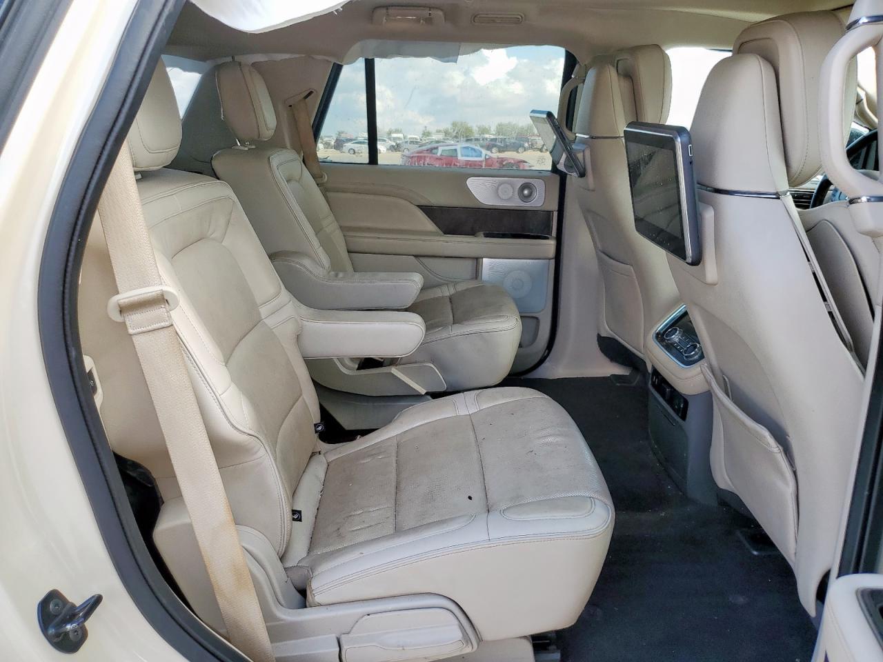 2018 LINCOLN Navigator