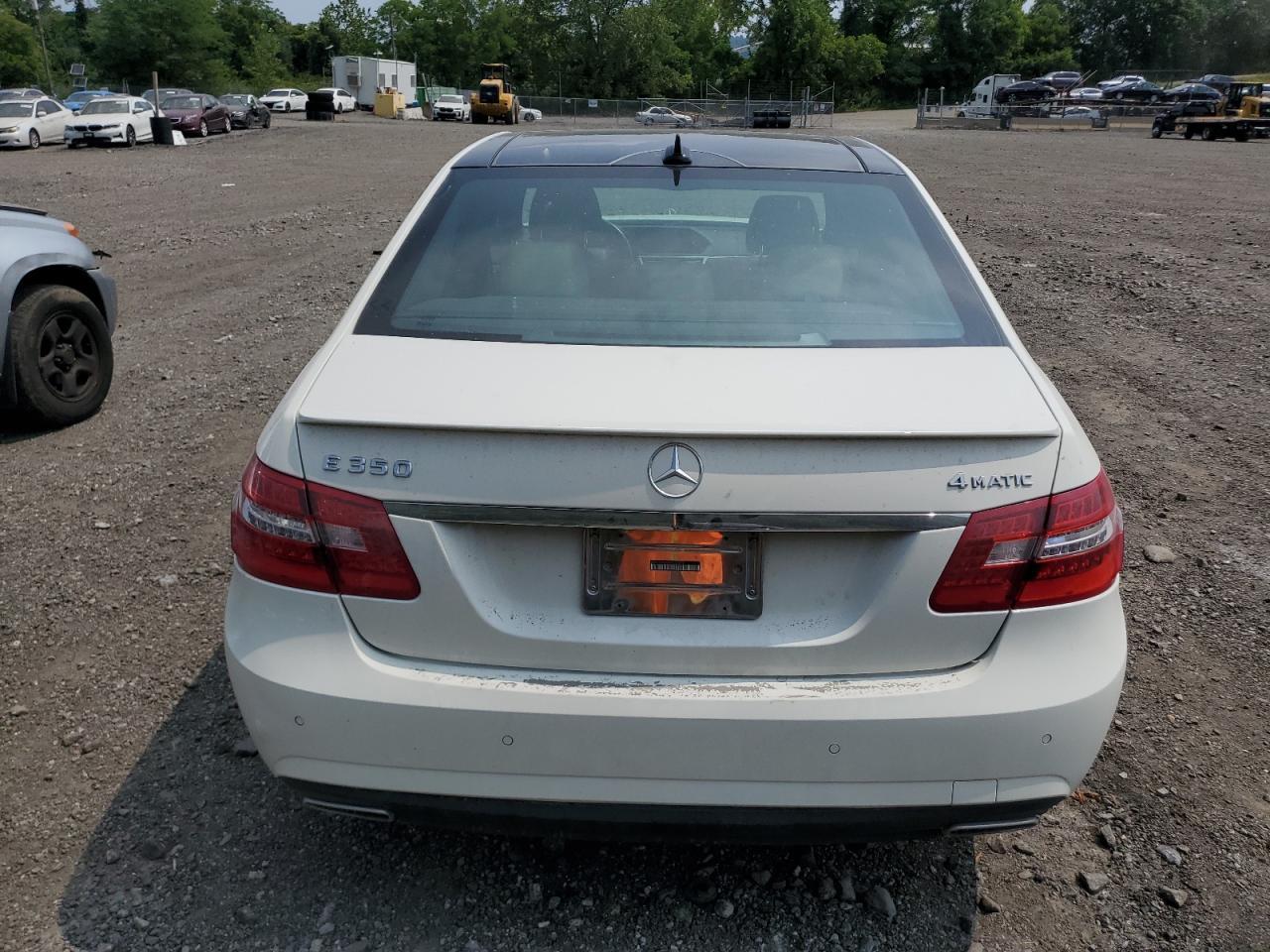 2011 MERCEDES-BENZ E-Class