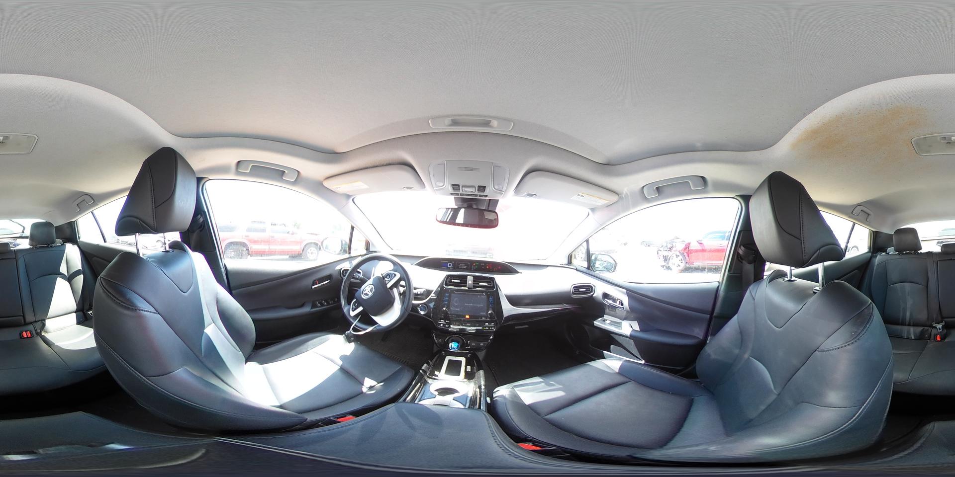 2017 TOYOTA PRIUS