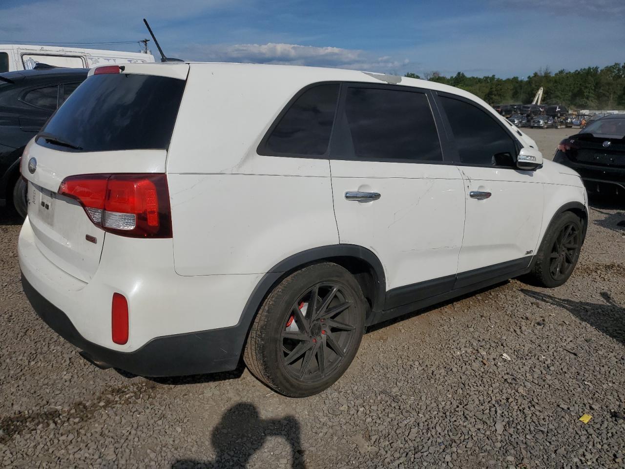 2014 KIA SORENTO