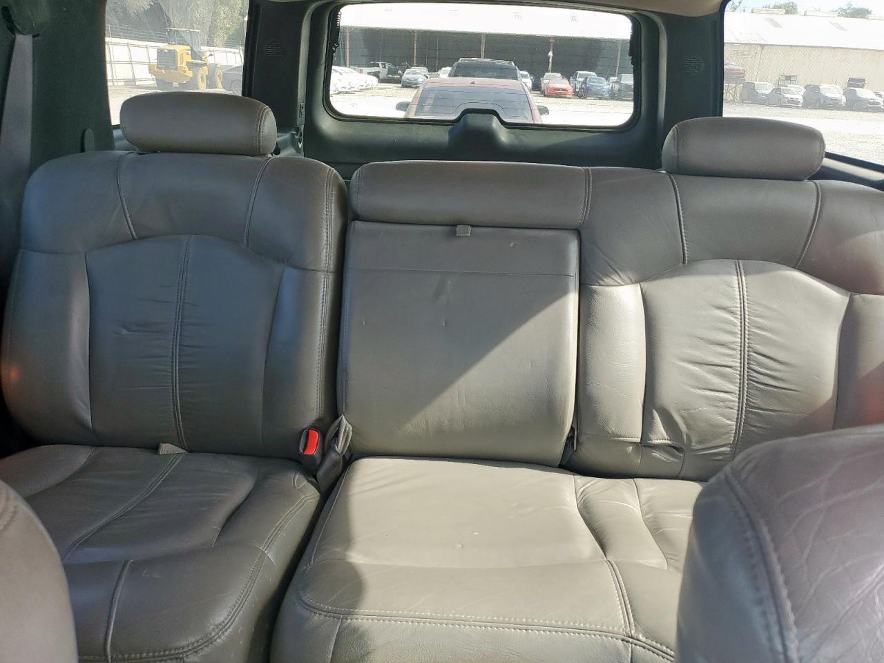 2002 CHEVROLET Suburban