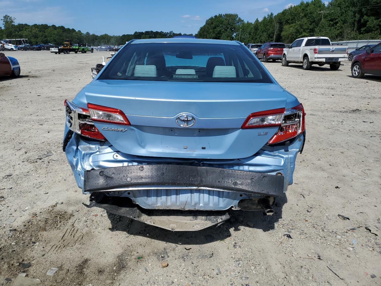 2012 TOYOTA CAMRY